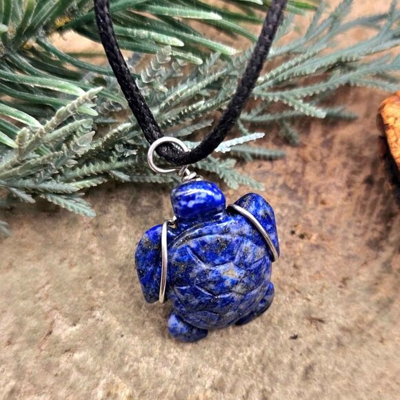 Nature Lapis Lazuli Carved Cute Turtle Wire Wrapped Pendant Necklace - Picture 3 of 10
